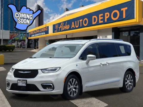White 2021 Chrysler Pacifica Hybrid Pinnacle for sale in Honolulu, HI