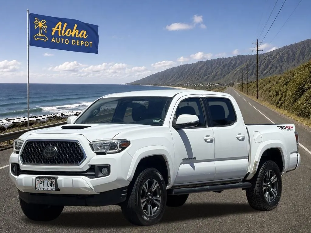 White 2018 Toyota Tacoma TRD Sport for sale in Honolulu, HI