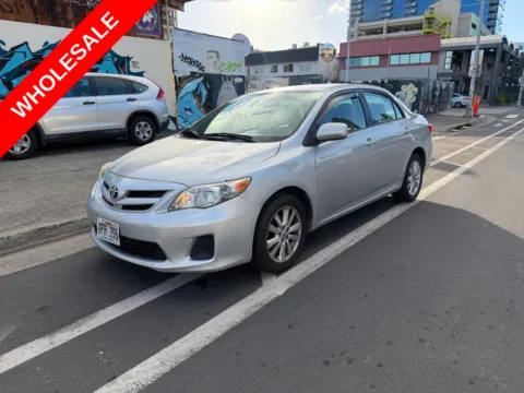Silver 2011 Toyota Corolla LE for sale in Honolulu, HI
