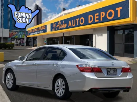 Another view of 2013 Honda Accord EX-L for sale in Honolulu, HI at Aloha Auto Depot LLC.
