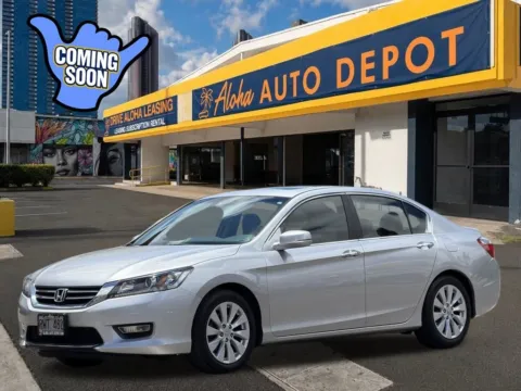 Silver 2013 Honda Accord EX-L for sale in Honolulu, HI