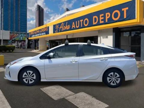 Photos of 2018 Toyota Prius Four for sale in Honolulu, HI at Aloha Auto Depot LLC.
