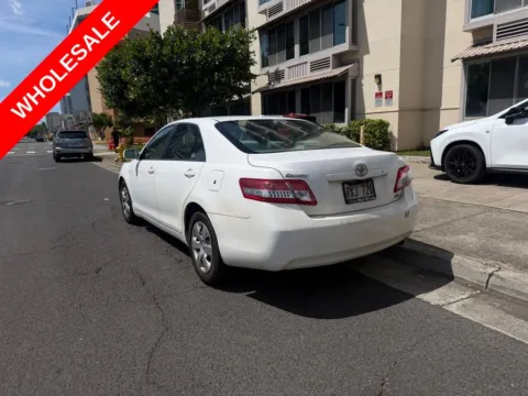 Another view of 2010 Toyota Camry LE for sale in Honolulu, HI at Aloha Auto Depot LLC.