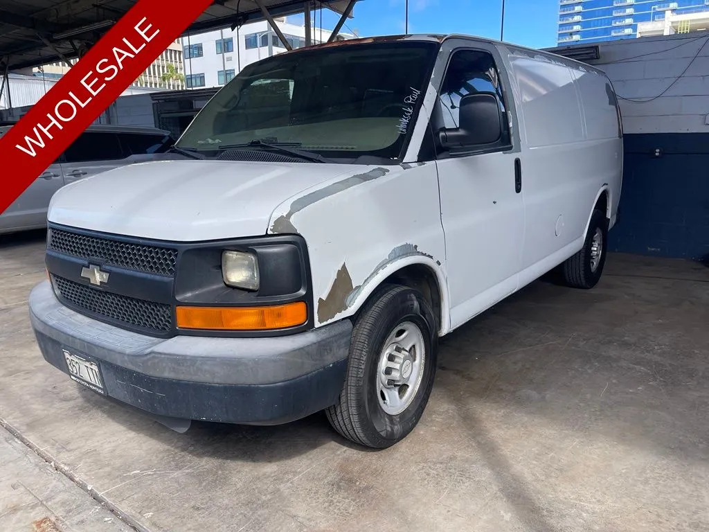 White 2010 Chevrolet Express 3500 Work Van for sale in Honolulu, HI