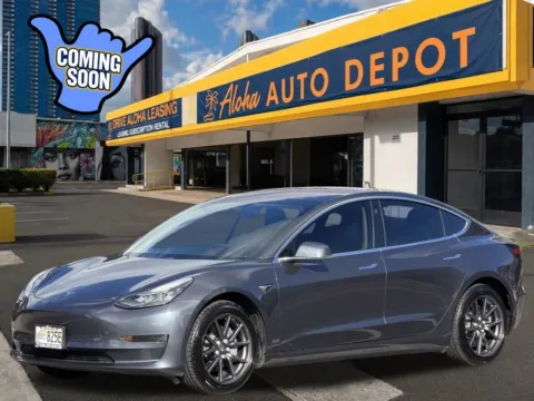 Silver 2019 Tesla Model 3 Standard Range Plus for sale in Honolulu, HI