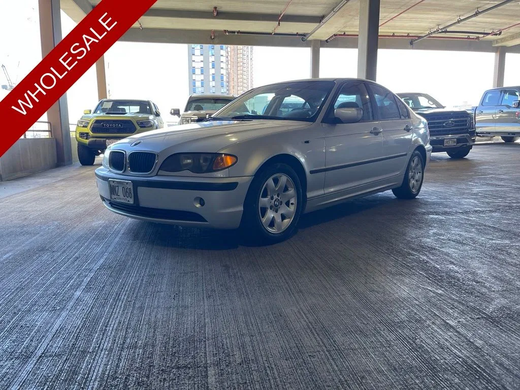 2004 BMW 3 at Aloha Auto Depot LLC., photo 1