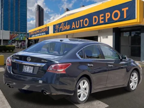 More photos of 2013 Nissan Altima 3.5 SV at Aloha Auto Depot LLC., HI