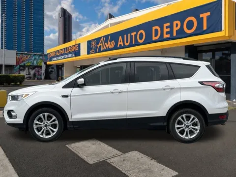 Photos of 2018 Ford Escape SE for sale in Honolulu, HI at Aloha Auto Depot LLC.