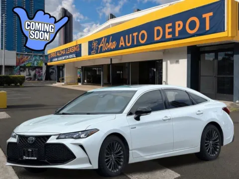 White 2019 Toyota Avalon Hybrid Limited for sale in Honolulu, HI