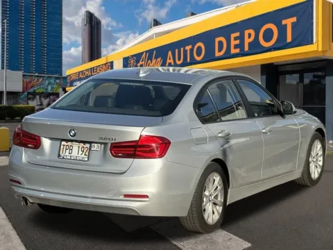 More photos of 2018 BMW 3 Series 320i at Aloha Auto Depot LLC., HI