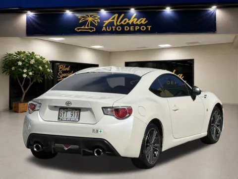 More photos of 2017 Toyota 86 at Aloha Auto Depot LLC., HI