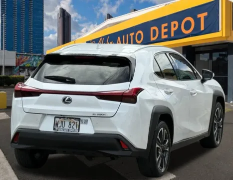 More photos of 2022 Lexus UX 250h Base at Aloha Auto Depot LLC., HI