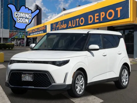 White 2023 Kia Soul LX for sale in Honolulu, HI