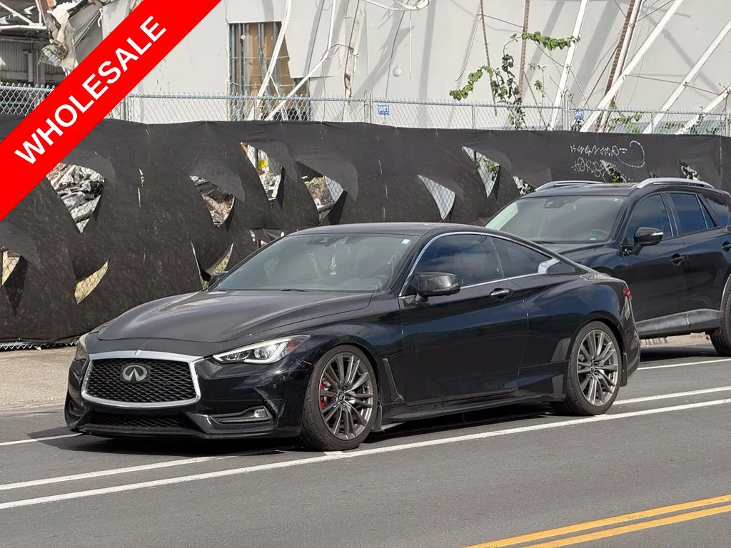 2017 INFINITI Q60 Coupe Red Sport