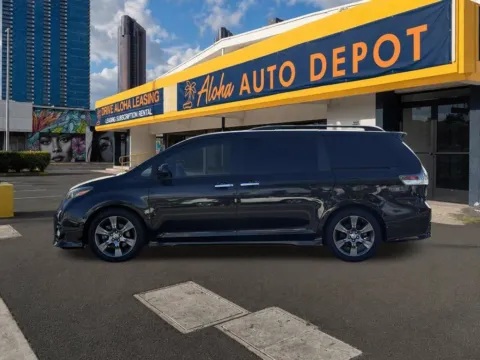 Photos of 2016 Toyota Sienna L for sale in Honolulu, HI at Aloha Auto Depot LLC.