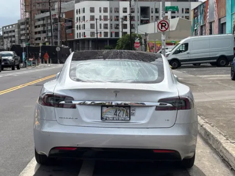 More photos of 2017 Tesla Model S 75 at Aloha Auto Depot LLC., HI