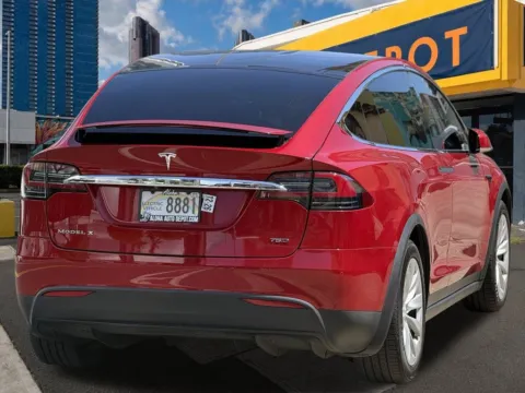 More photos of 2017 Tesla Model X 75D at Aloha Auto Depot LLC., HI