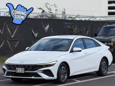 White 2024 Hyundai Elantra SEL for sale in Honolulu, HI