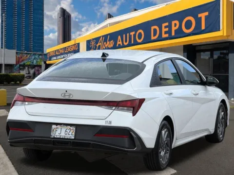 More photos of 2024 Hyundai Elantra SEL at Aloha Auto Depot LLC., HI