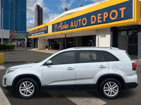 Photos of 2014 Kia Sorento LX for sale in Honolulu, HI at Aloha Auto Depot LLC.