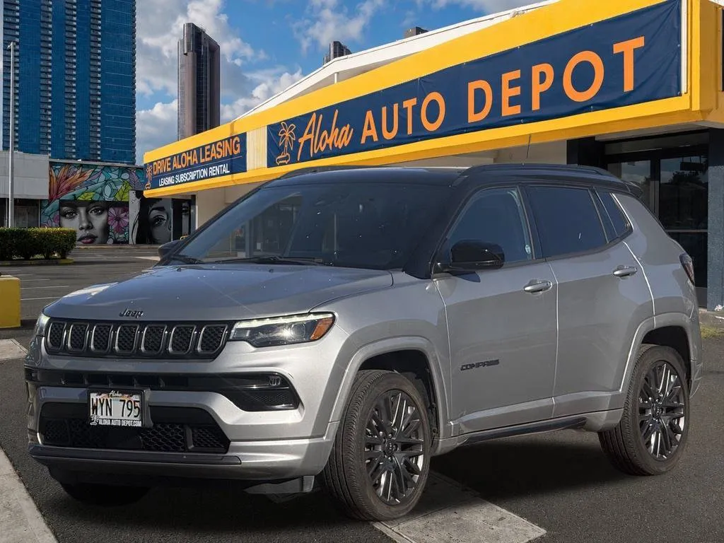 Silver 2023 Jeep Compass Limited for sale in Honolulu, HI