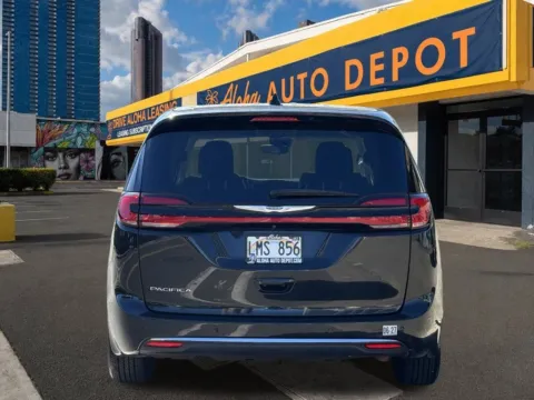More photos of 2023 Chrysler Pacifica Touring L at Aloha Auto Depot LLC., HI