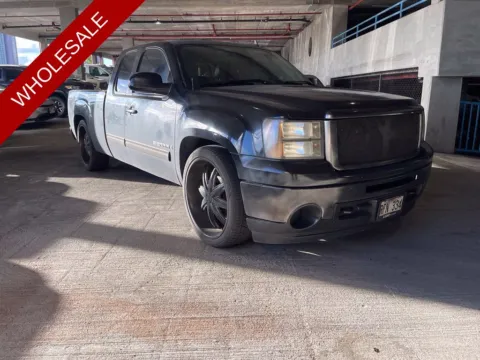 Another view of 2009 GMC Sierra 1500 SLE for sale in Honolulu, HI at Aloha Auto Depot LLC.