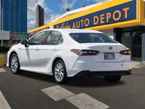 Another view of 2021 Toyota Camry Hybrid LE for sale in Honolulu, HI at Aloha Auto Depot LLC.