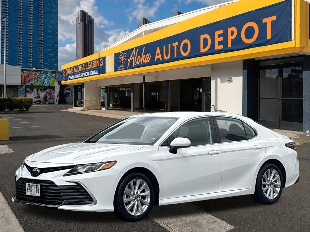 White 2024 Toyota Camry LE for sale in Honolulu, HI