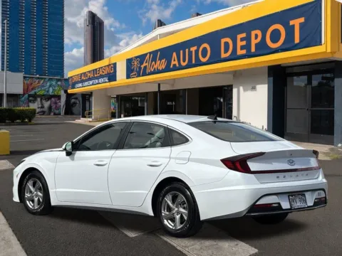 Another view of 2022 Hyundai Sonata SE for sale in Honolulu, HI at Aloha Auto Depot LLC.