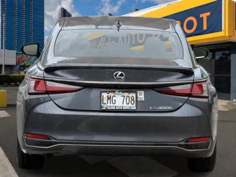 More photos of 2022 Lexus ES 300h at Aloha Auto Depot LLC., HI