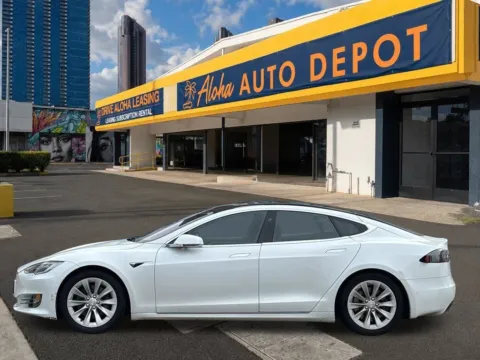 Photos of 2017 Tesla Model S 75 for sale in Honolulu, HI at Aloha Auto Depot LLC.
