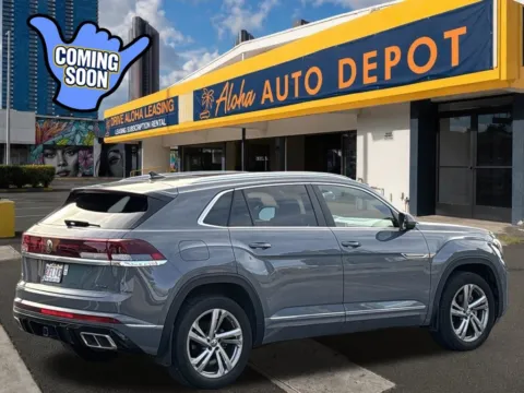 More photos of 2024 Volkswagen Atlas Cross Sport 2.0T SEL R-Line at Aloha Auto Depot LLC., HI