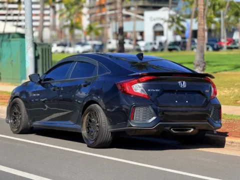 Another view of 2019 Honda Civic Si for sale in Honolulu, HI at Aloha Auto Depot LLC.