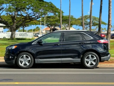 Photos of 2019 Ford Edge SEL for sale in Honolulu, HI at Aloha Auto Depot LLC.