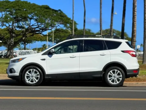 White 2018 Ford Escape SE for sale in Honolulu, HI