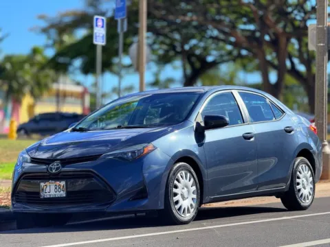 Green 2018 Toyota Corolla LE for sale in Honolulu, HI