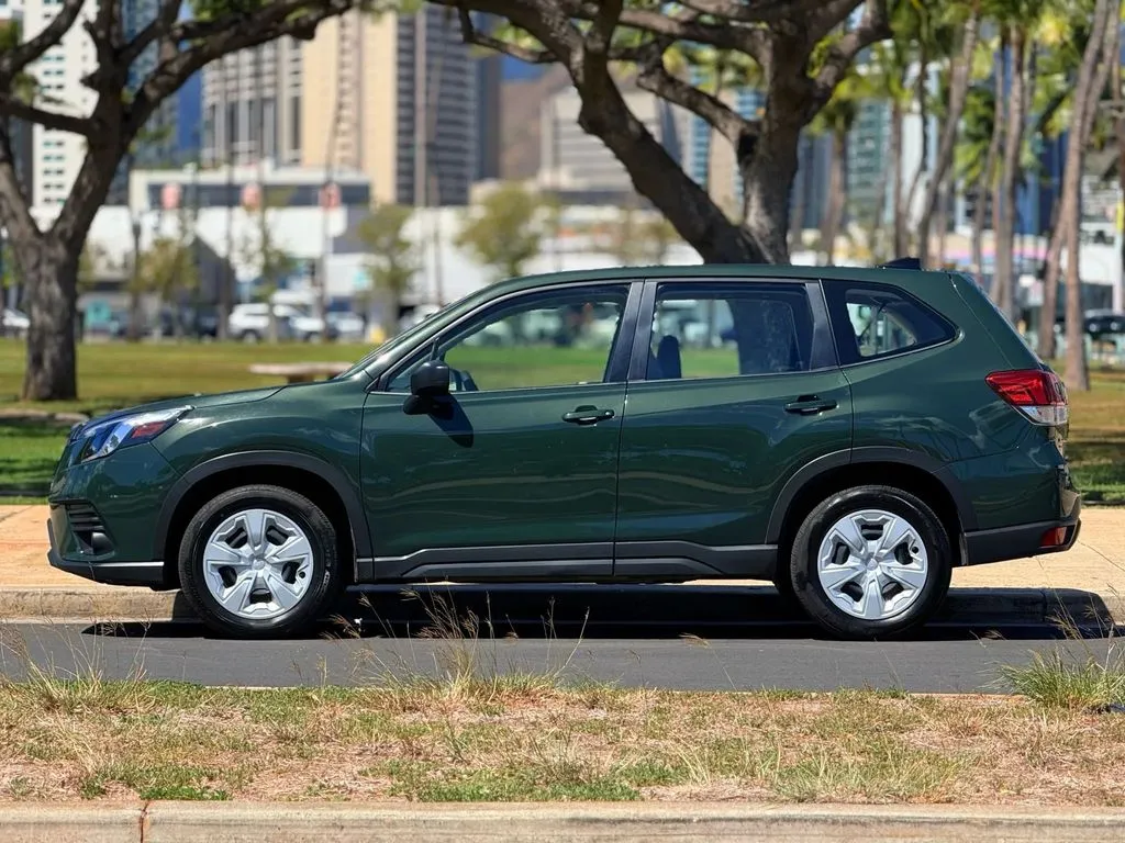 2024 Subaru Forester Base