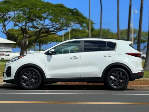 White 2022 Kia Sportage Nightfall for sale in Honolulu, HI