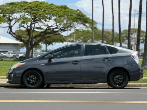 Photos of 2014 Toyota Prius One for sale in Honolulu, HI at Aloha Auto Depot LLC.