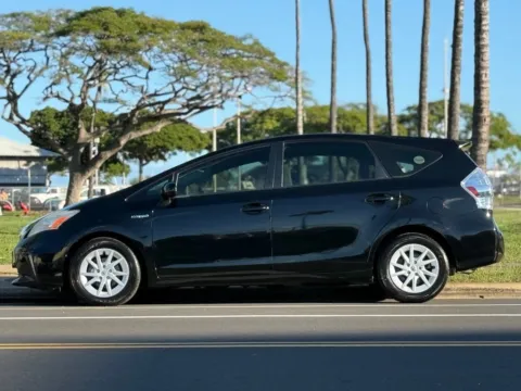 Photos of 2012 Toyota Prius v Two for sale in Honolulu, HI at Aloha Auto Depot LLC.