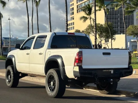 Another view of 2006 Toyota Tacoma PreRunner for sale in Honolulu, HI at Aloha Auto Depot LLC.