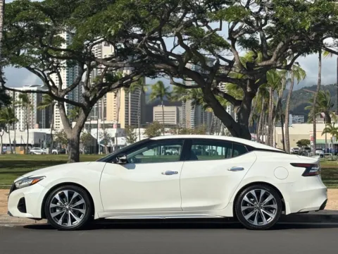 Photos of 2021 Nissan Maxima Platinum for sale in Honolulu, HI at Aloha Auto Depot LLC.