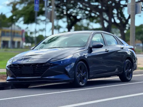 Gray 2021 Hyundai Elantra SEL for sale in Honolulu, HI