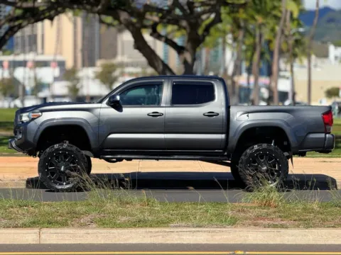 Photos of 2016 Toyota Tacoma SR5 for sale in Honolulu, HI at Aloha Auto Depot LLC.