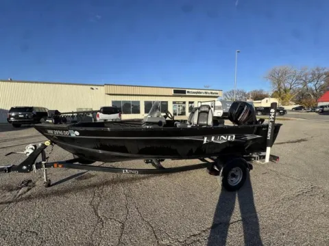 More photos of 2015 LUND FURY 1625 XL SIDE CONSOLE 60HP at McLaughlin's RV and Marine, ND