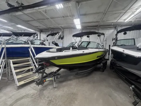 Black 2021 MASTERCRAFT XT21 for sale in Fargo, ND