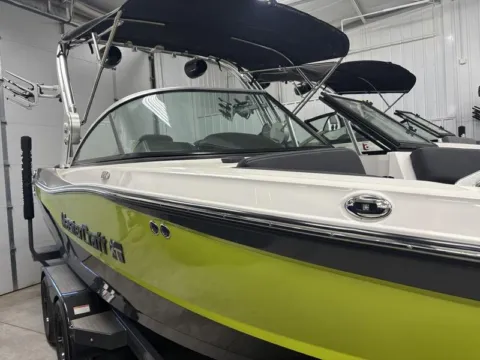 Another view of 2021 MASTERCRAFT XT21 for sale in Fargo, ND at McLaughlin's RV and Marine