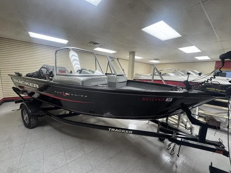 Unknown 2016 TRACKER PRO GUIDE V16 60HP for sale in Fargo, ND