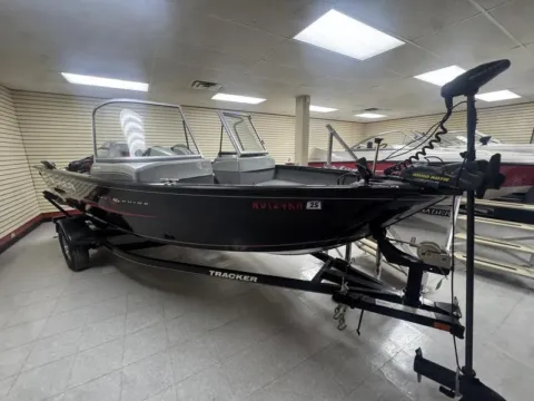 Another view of 2016 TRACKER PRO GUIDE V16 60HP for sale in Fargo, ND at McLaughlin's RV and Marine